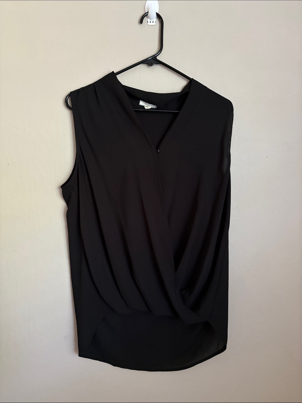 Pleione Sleeveless Draped Black Blouse size medium